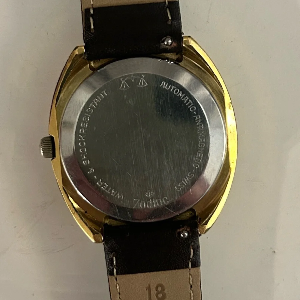 Zodiac SST 36000 Men's Hi-Beat Automatic Watch - Picture 6 of 7